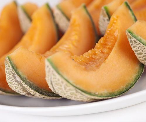 吃哈密瓜早餐视频,清爽一夏，美味开启新一天