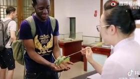 河南外国人女孩吃瓜视频,跨国视角下的本土文化现象